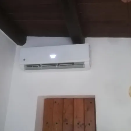 Casetta Al Faro Lighthouse Апартаменты Племмирио