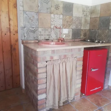 Casetta Al Faro Lighthouse Апартаменты